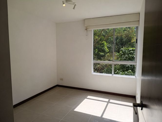 Apartamento de 3 alcobas en arriendo en Los Balsos, Medellín, 135 m² · foto 21 de 24