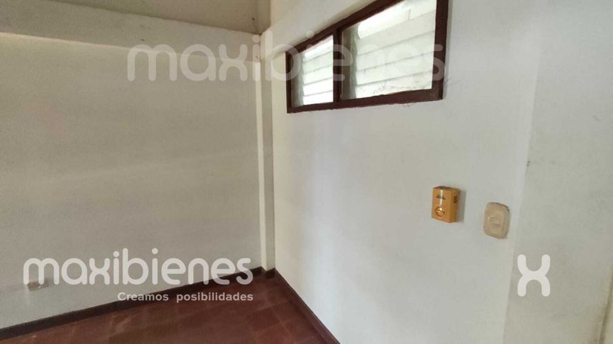 Oficina en arriendo en Ortiz, Apartado, 70 m² · foto 3 de 6