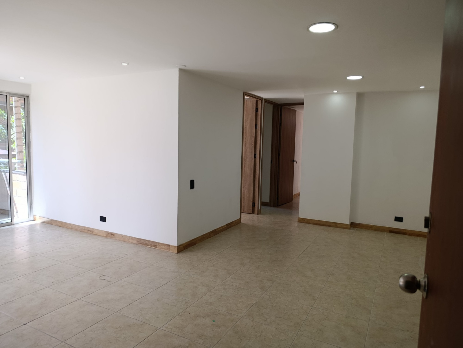 Apartamento en arriendo en Patio Bonito, Medellín · foto 6 de 24