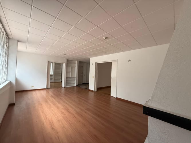 Apartamento de 3 alcobas en venta en Chico Norte, Bogotá, 230 m² · foto 2 de 22