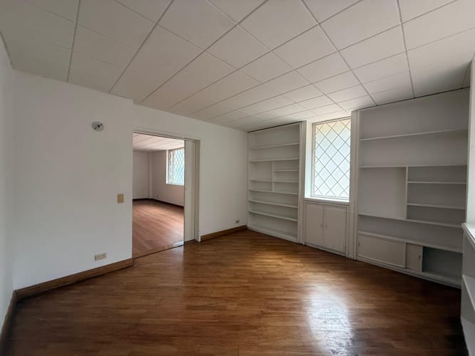 Apartamento de 3 alcobas en venta en Chico Norte, Bogotá, 230 m² · foto 6 de 22