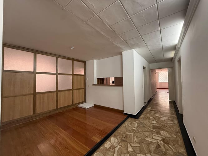 Apartamento de 3 alcobas en venta en Chico Norte, Bogotá, 230 m² · foto 12 de 22
