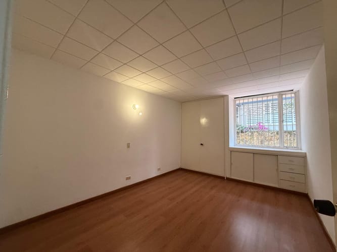 Apartamento de 3 alcobas en venta en Chico Norte, Bogotá, 230 m² · foto 13 de 22
