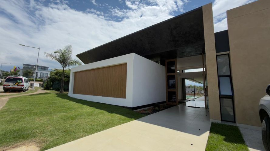 Casa de 4 alcobas en venta en Pance, Cali, 430 m² · foto 2 de 9