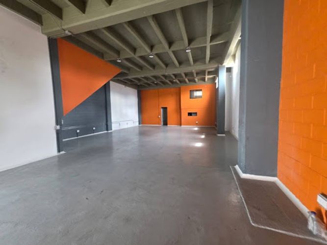 Bodega en arriendo en Boston, Medellín, 200 m² · foto 5 de 5
