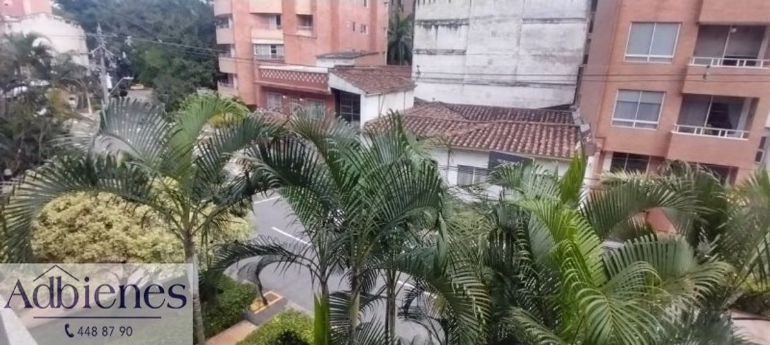 Apartamento de 2 alcobas en arriendo en Laureles, Medellín, 52 m² · foto 11 de 14