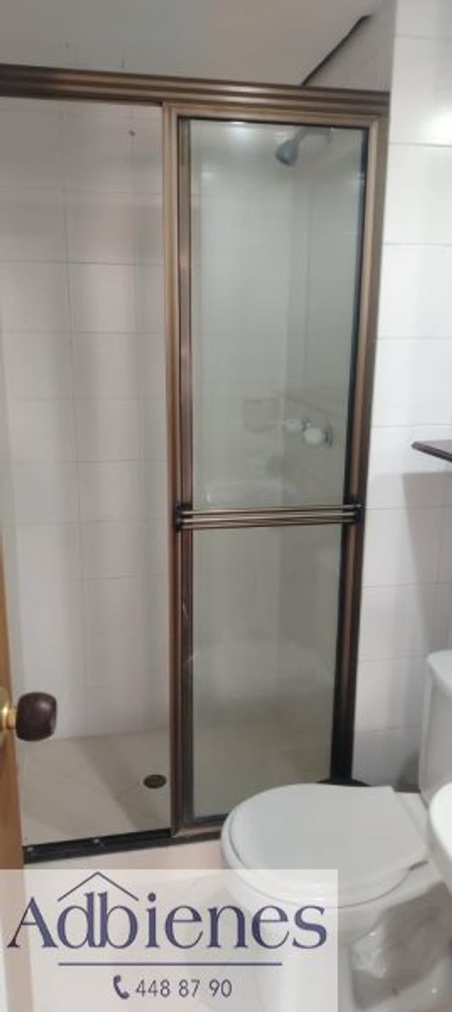 Apartamento de 2 alcobas en arriendo en Laureles, Medellín, 52 m² · foto 14 de 14