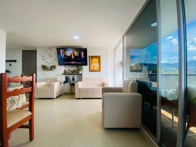 Apartamento de 3 alcobas en venta en La Ceja, 89 m² · foto 4 de 15