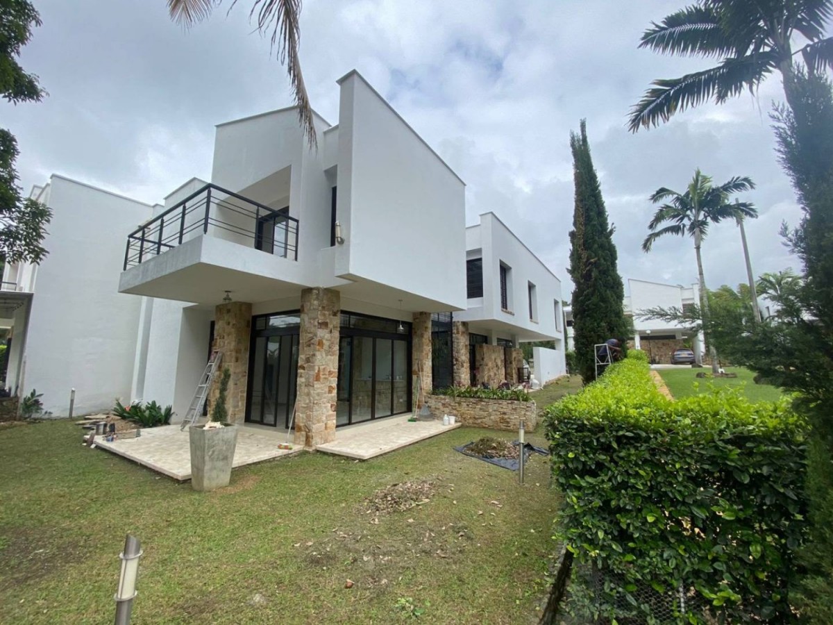 Casa en Arriendo en Pance, Cali