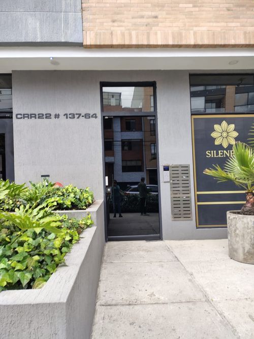 Apartaestudio en venta en Alcala, Bogotá, 30 m² · foto 2 de 12