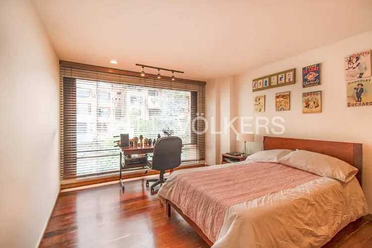 Apartamento de 3 alcobas en venta en Los Rosales, Bogotá, 250 m² · foto 14 de 18