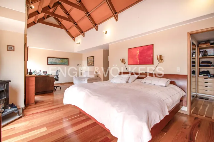 Apartamento de 3 alcobas en venta en Los Rosales, Bogotá, 250 m² · foto 10 de 18