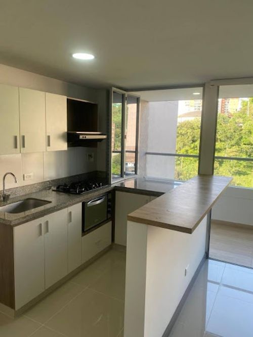 Apartamento de 3 alcobas en arriendo en Aves Maria, Sabaneta, 77 m² · foto 2 de 23