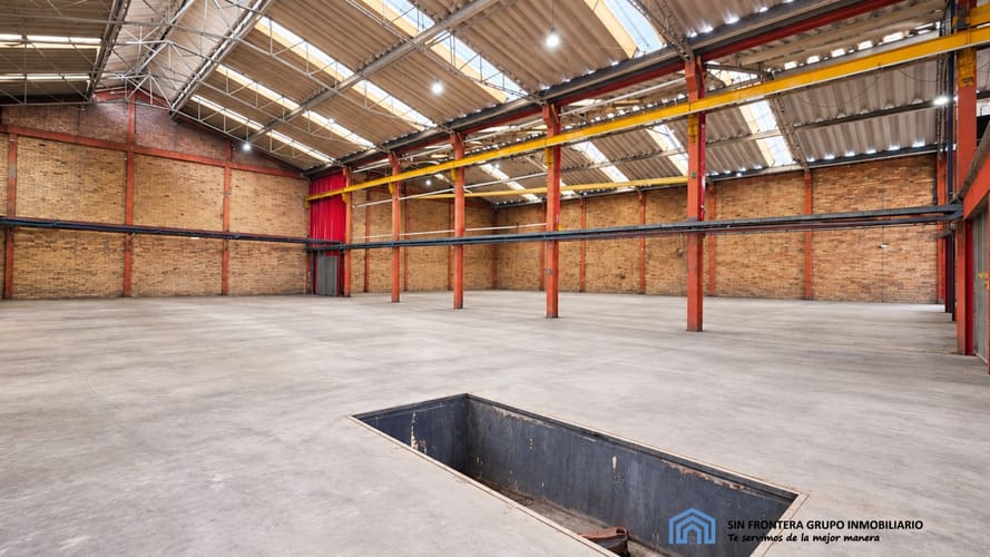 Bodega en venta en Ub El Trebol, Mosquera, 2225 m² · foto 4 de 4
