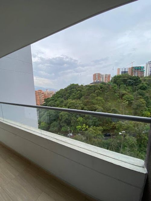 Apartamento de 3 alcobas en arriendo en Aves Maria, Sabaneta, 77 m² · foto 18 de 23