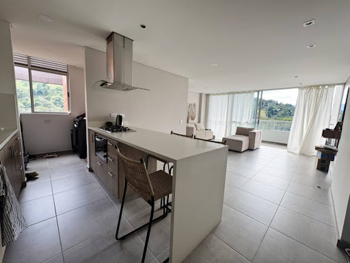 Apartamento en venta en Camino Verde, Envigado · foto 4 de 24