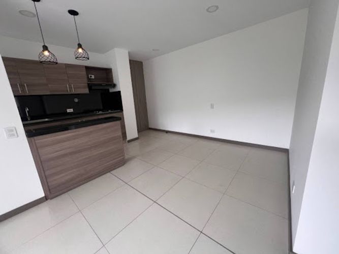Apartamento de 2 alcobas en arriendo en Vereda Maria Auxiliadora, Sabaneta, 60 m² · foto 9 de 17