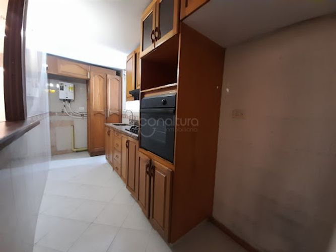 Apartamento de 3 alcobas en arriendo en San Rafael, Envigado, 85 m² · foto 3 de 14