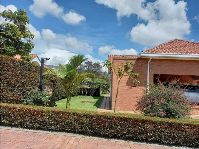 Casa de 5 alcobas en venta en Pueblo Viejo, Cota, 583 m² · foto 5 de 24