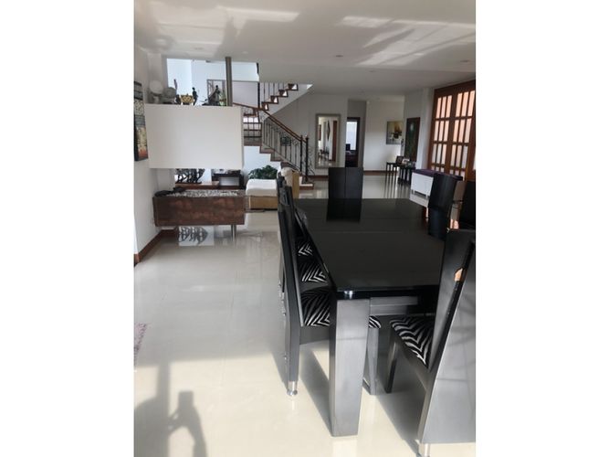 Casa de 5 alcobas en venta en Pueblo Viejo, Cota, 583 m² · foto 12 de 24