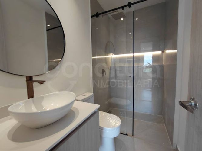 Apartamento de 2 alcobas en venta en Cristo Rey, Itagüí, 57 m² · foto 16 de 17