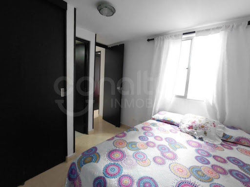 Apartamento en venta en San Antonio De Prado, Medellín · foto 10 de 12