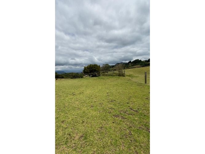 Lote en venta en Yerbabuena, Chía, 21333 m² · foto 5 de 14