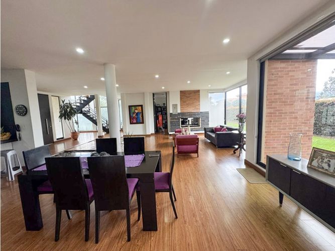 Casa de 4 alcobas en venta en Rozo, Cota, 300 m² · foto 8 de 24