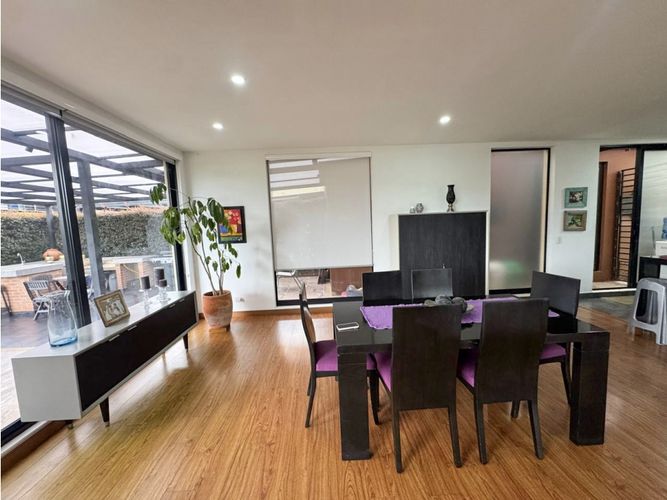 Casa de 4 alcobas en venta en Rozo, Cota, 300 m² · foto 9 de 24