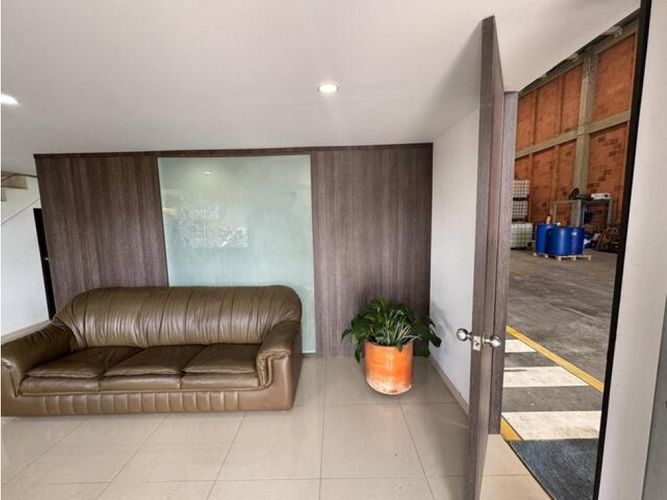 Bodega en arriendo en Siberia, Cota, 867 m² · foto 3 de 24