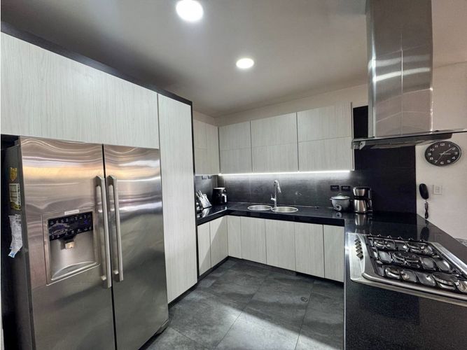Casa de 4 alcobas en venta en Rozo, Cota, 300 m² · foto 19 de 24