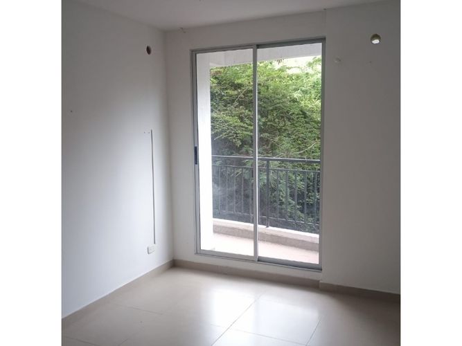 Apartamento de 3 alcobas en venta en Ricaurte, Ricaurte, 76 m² · foto 6 de 9