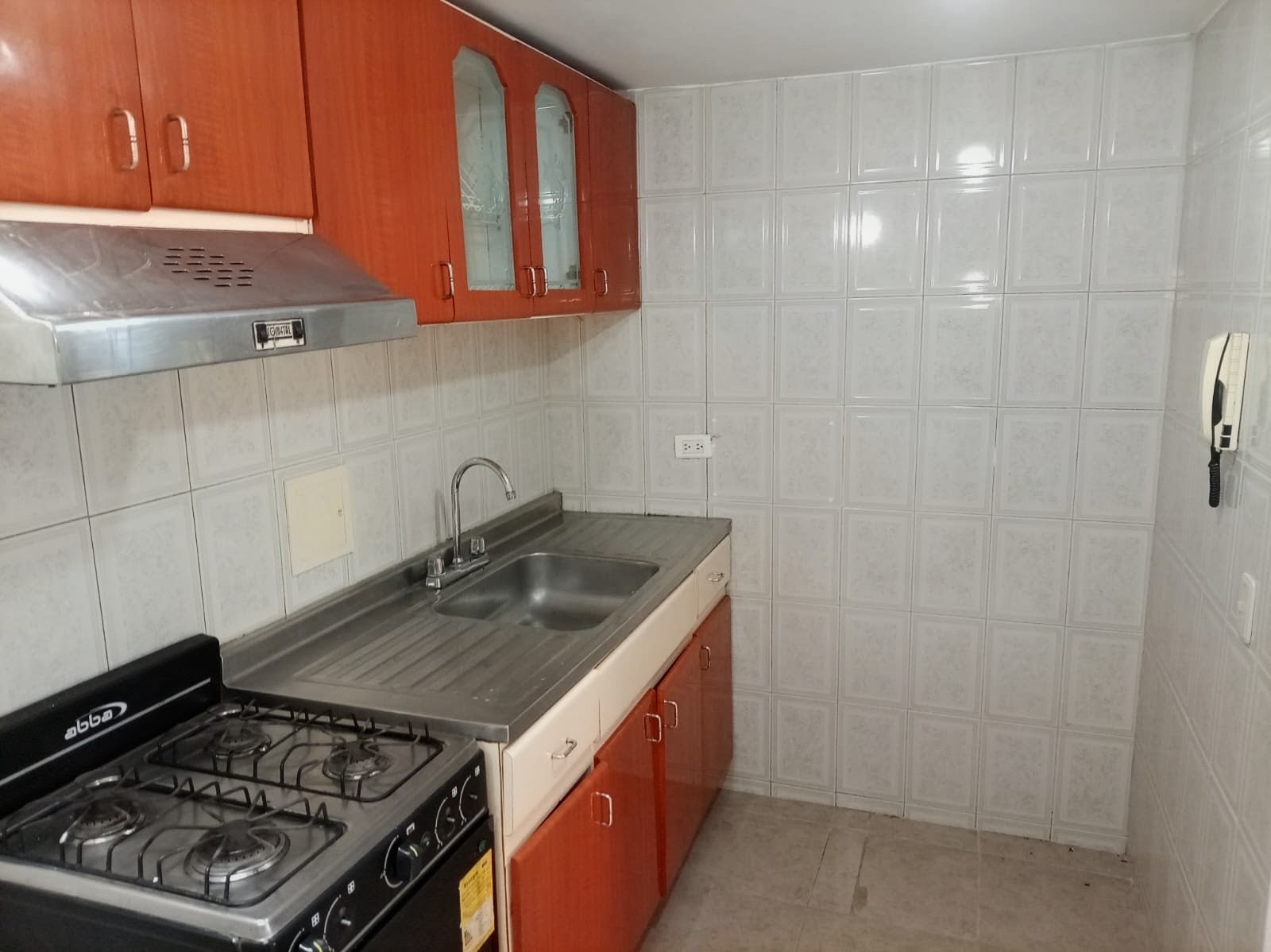 Casa en venta en Mirandela, Bogotá · foto 2 de 15