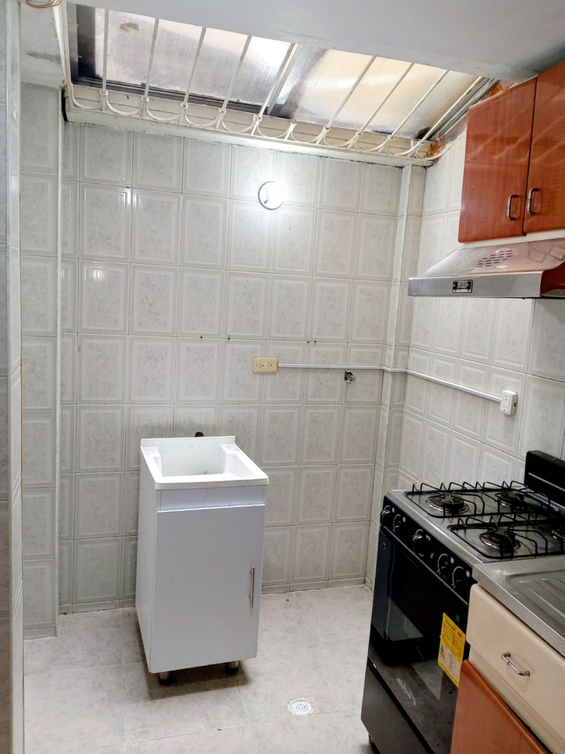 Casa en venta en Mirandela, Bogotá · foto 3 de 15