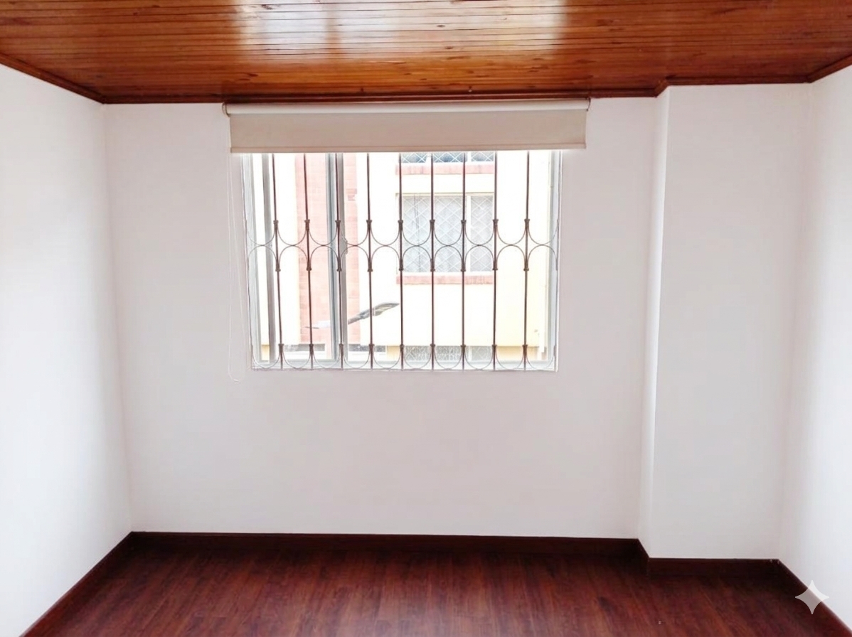 Casa en venta en Mirandela, Bogotá · foto 6 de 15