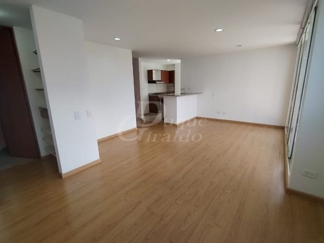 Apartamento de 1 alcoba en arriendo en El Poblado, Medellín, 44 m² · foto 3 de 9
