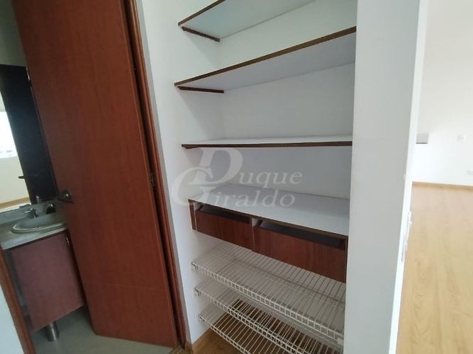 Apartamento de 1 alcoba en arriendo en El Poblado, Medellín, 44 m² · foto 6 de 9