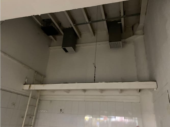 Local en arriendo en San Diego, Medellín, 25 m² · foto 2 de 4