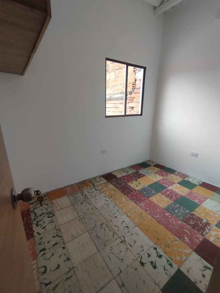 Apartaestudio en arriendo en Loreto, Medellín · foto 4 de 6