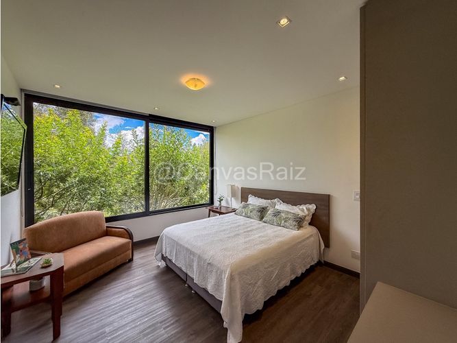 Casa de 4 alcobas en venta en Guamito, La Ceja, 372 m² · foto 23 de 24