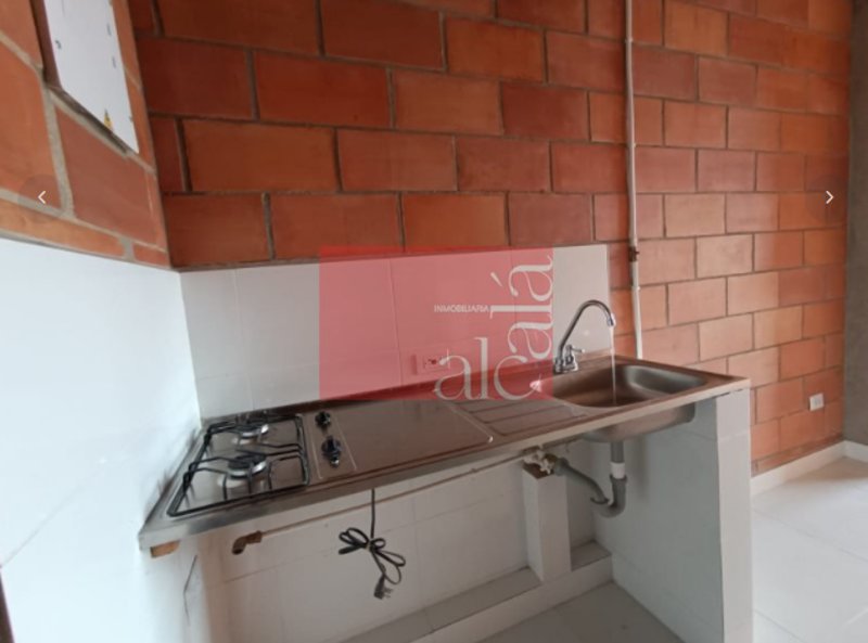 Apartaestudio en Arriendo en Cumbres, Envigado