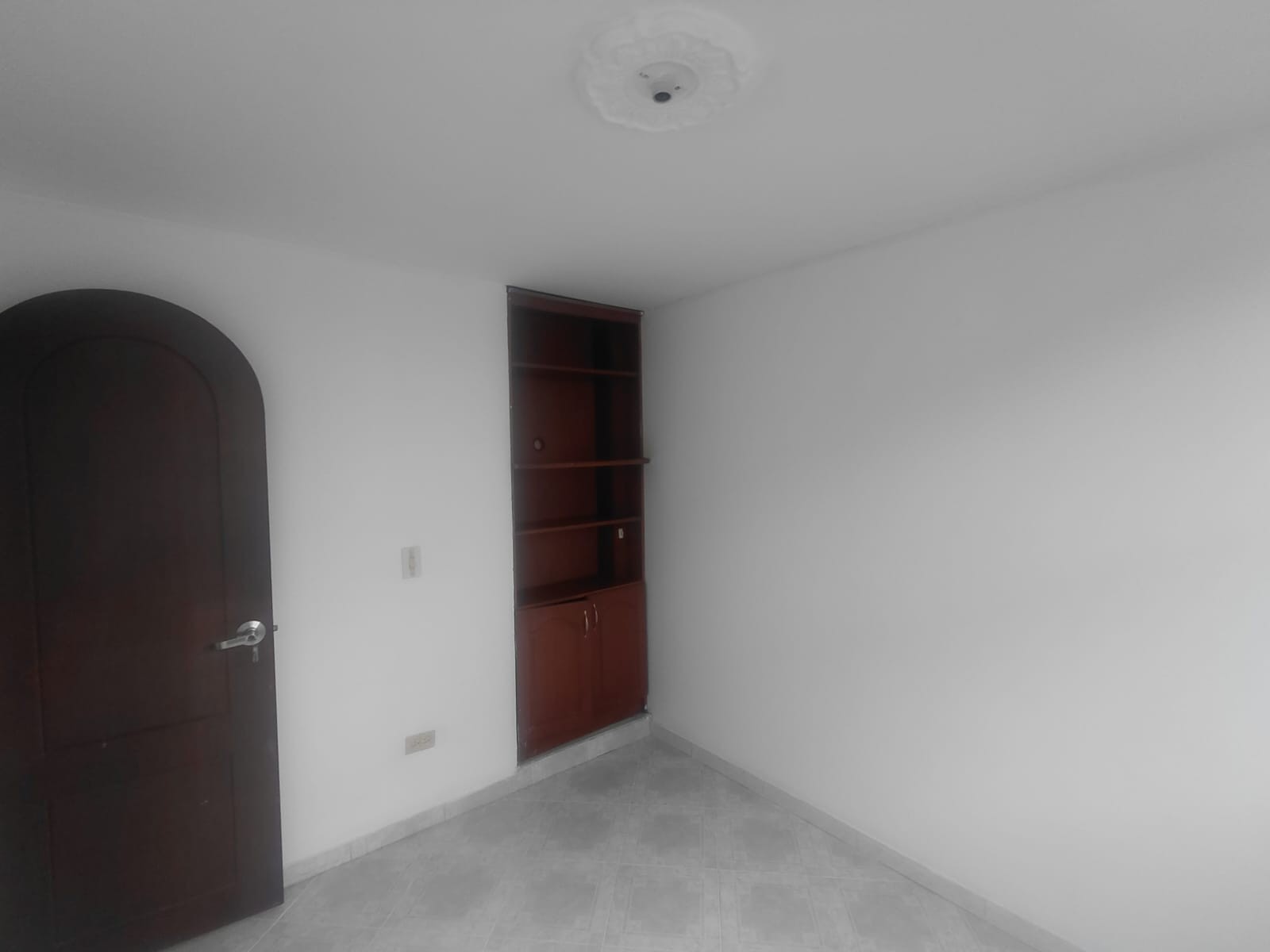 Casa en venta en Alamos, Bogotá · foto 10 de 24