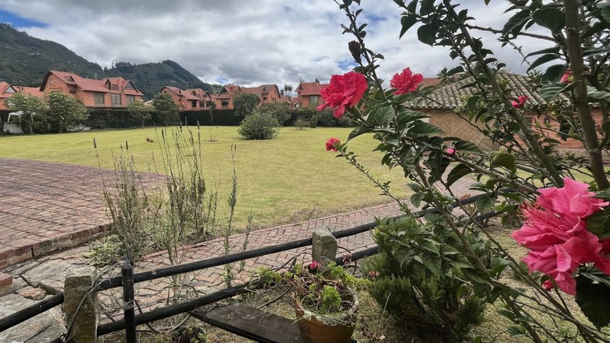 Casa de 5 alcobas en venta en Fonquetá, Chía · foto 3 de 24