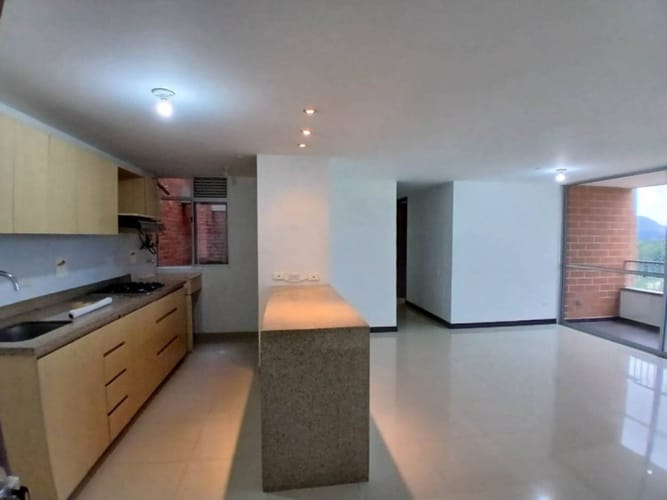 Apartamento de 3 alcobas en arriendo en Rionegro, 78 m² · foto 6 de 24
