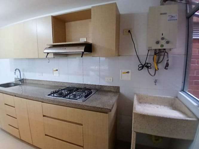 Apartamento de 3 alcobas en arriendo en Rionegro, 78 m² · foto 8 de 24