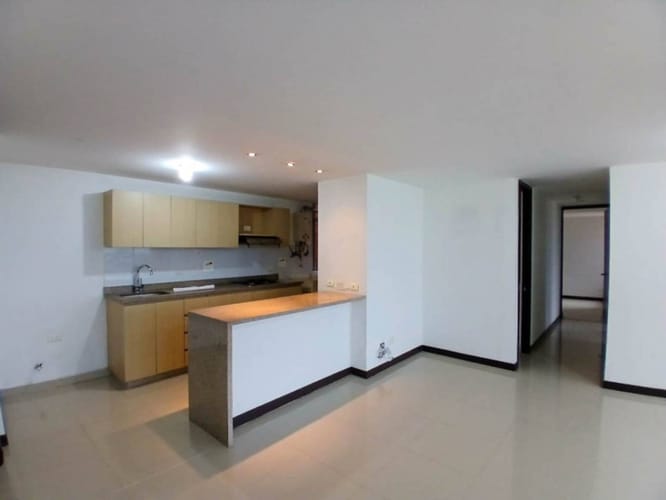 Apartamento de 3 alcobas en arriendo en Rionegro, 78 m² · foto 12 de 24