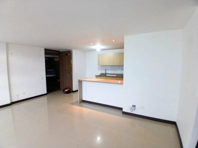 Apartamento de 3 alcobas en arriendo en Rionegro, 78 m² · foto 13 de 24