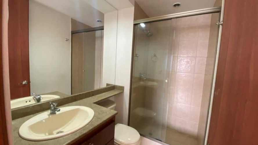 Apartamento de 1 alcoba en arriendo en Los Balsos, Medellín, 55 m² · foto 2 de 13
