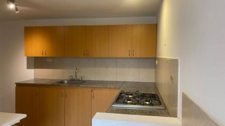 Apartamento de 1 alcoba en arriendo en Los Balsos, Medellín, 55 m² · foto 3 de 13