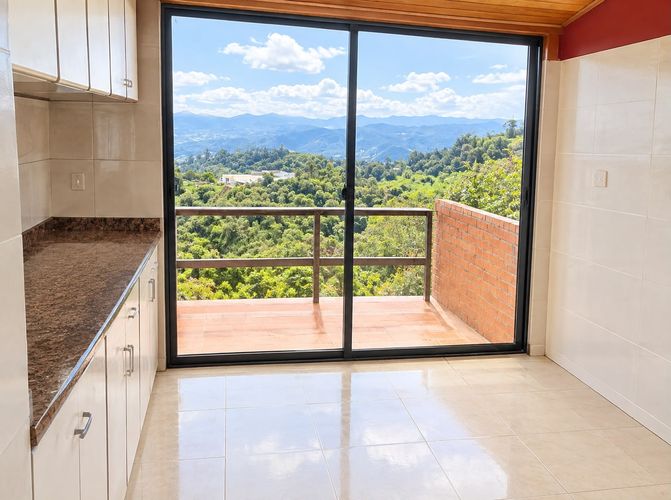 Casa de 4 alcobas en venta en Floresta De La Sabana, Bogotá, 356 m² · foto 5 de 16
